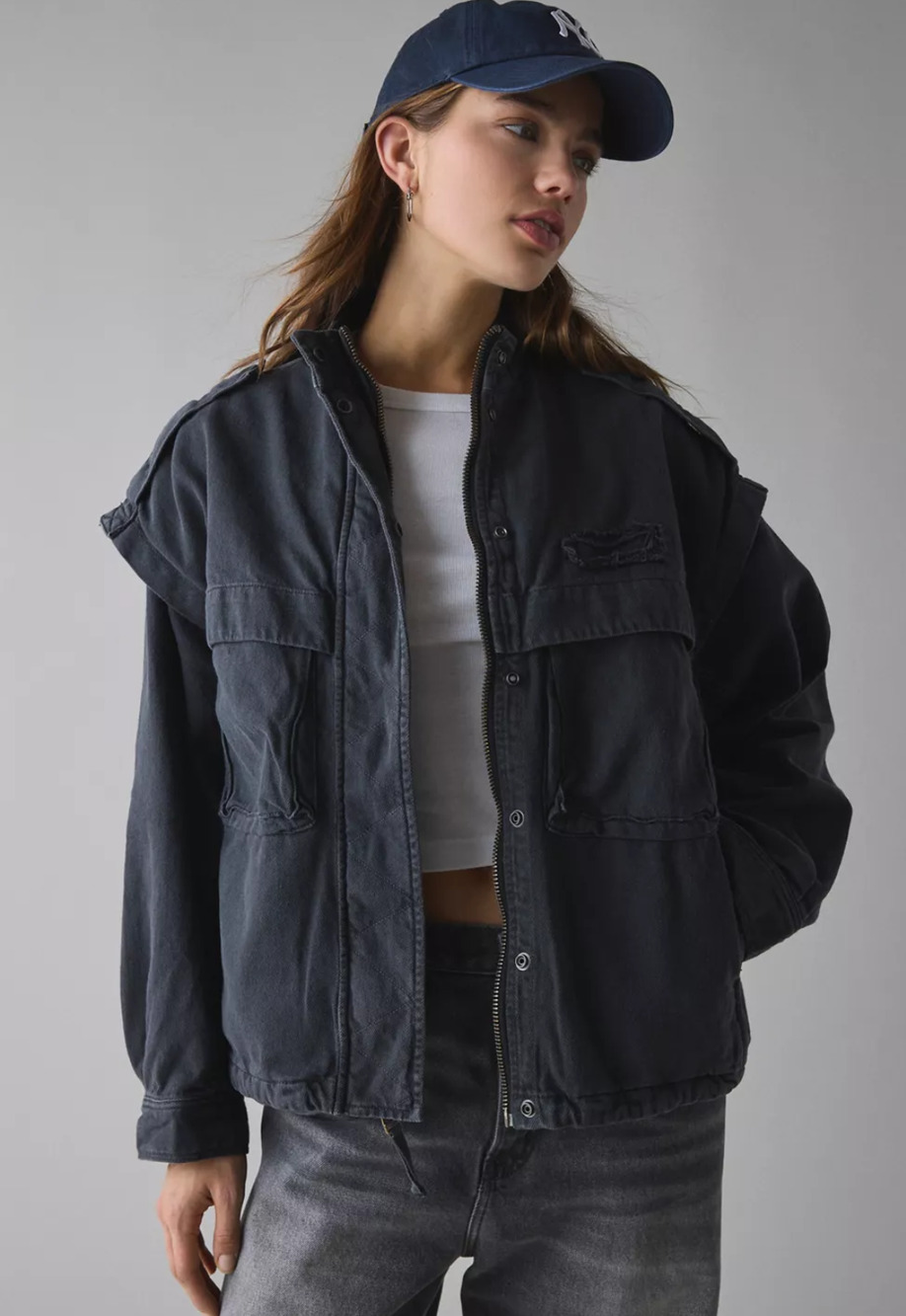 NWT UO Alpha Industries Oversized CTN Utility Jacket in Charcoal, size M